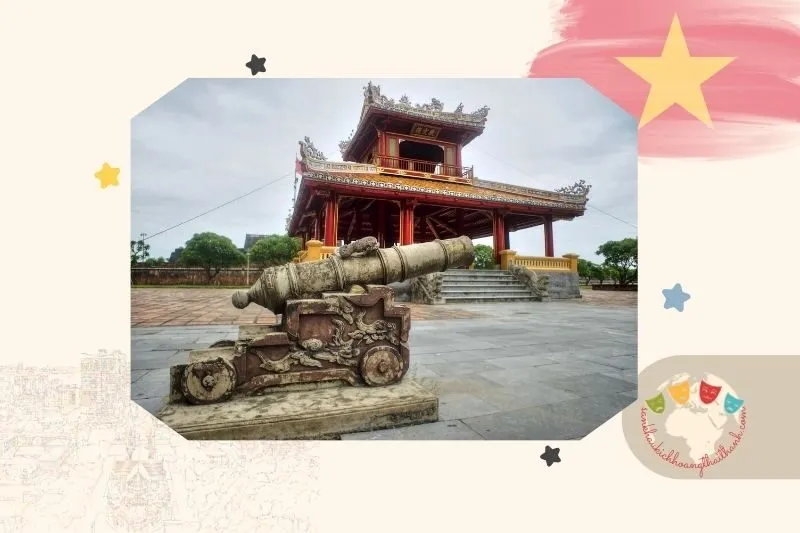 Phu Văn Lâu Và Những Di Tích Liên Quan Trong Kinh Thành Huế