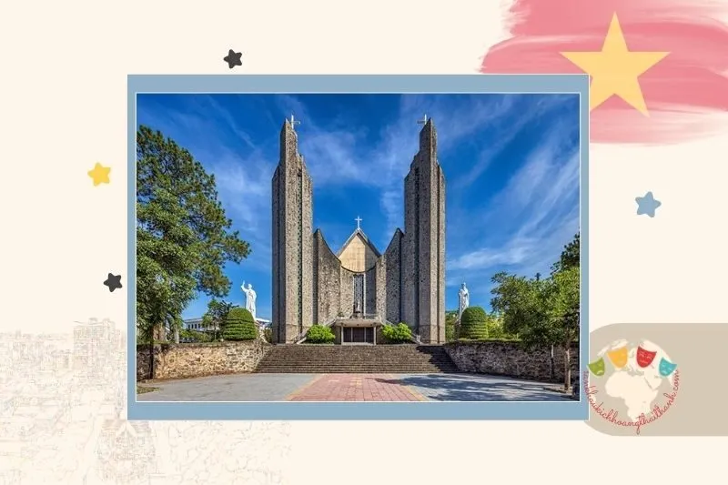 Vị trí và cách di chuyển đến Nhà Thờ Phủ Cam Huế